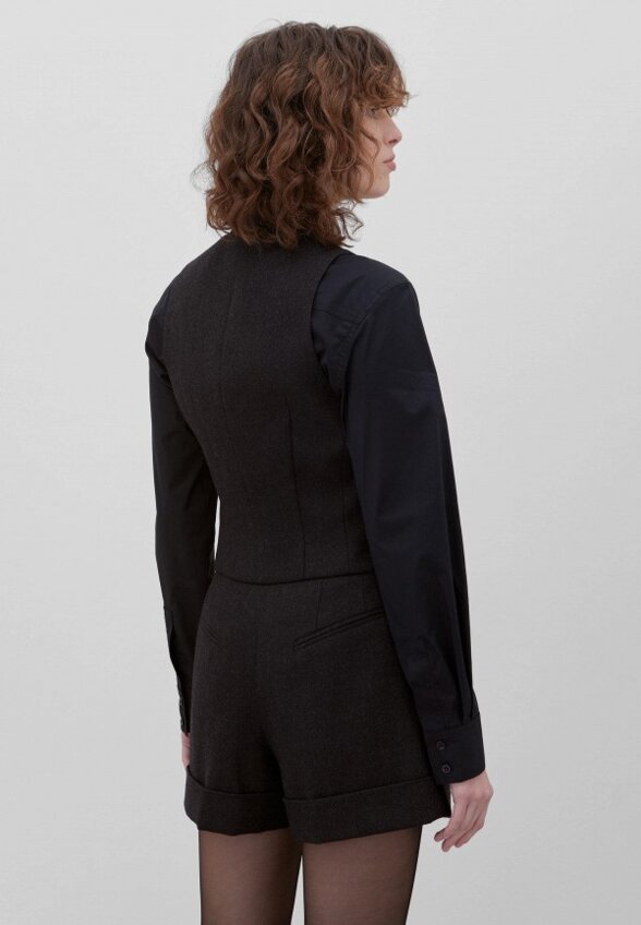 Жилет I Am Studio