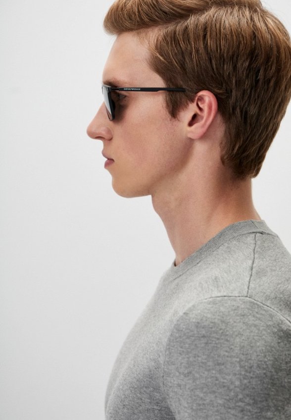 Очки солнцезащитные Emporio Armani