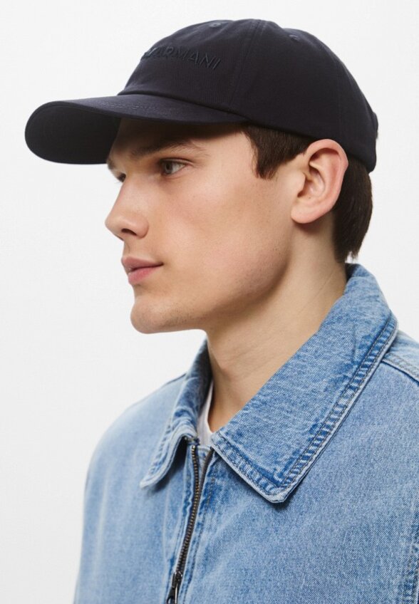 Бейсболка Emporio Armani