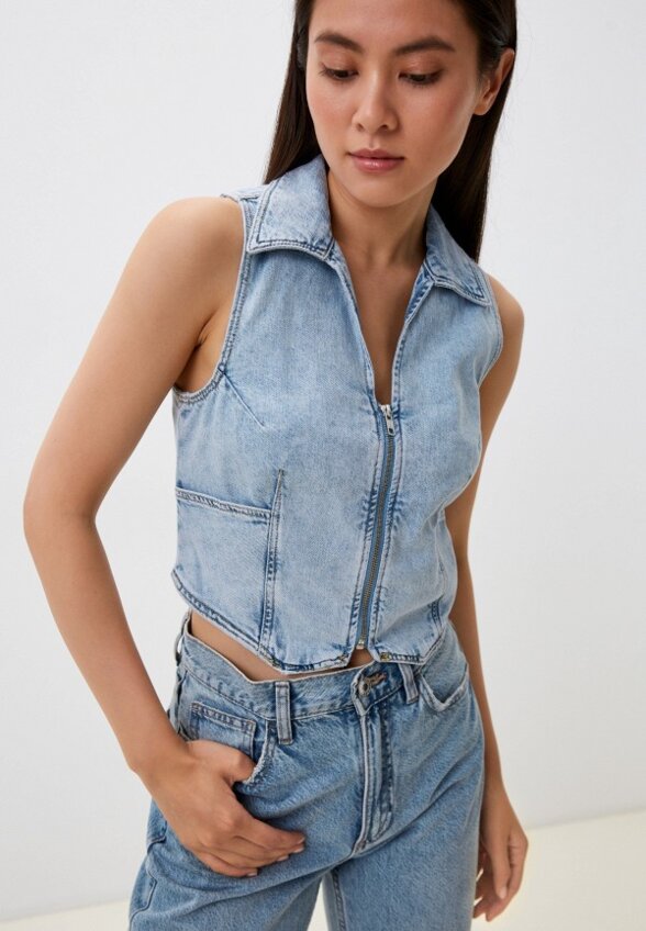 Жилет джинсовый Colin's