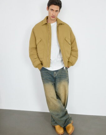 Бомбер Oversize fit с отложным воротником мужчинам