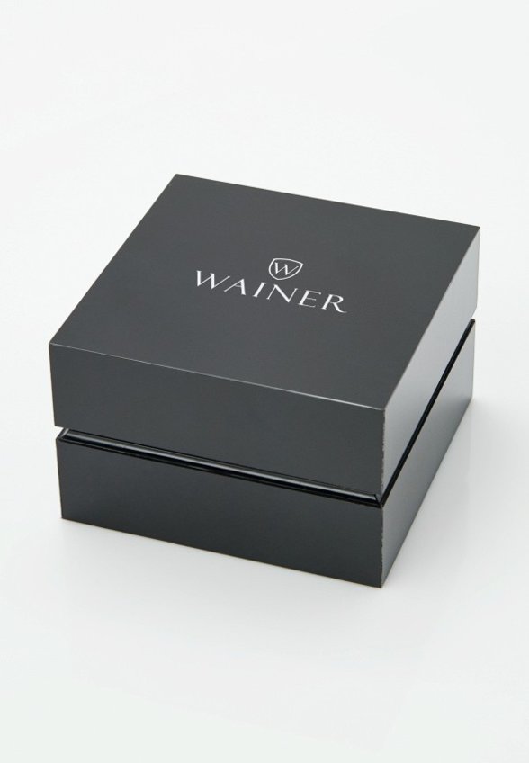 Часы Wainer