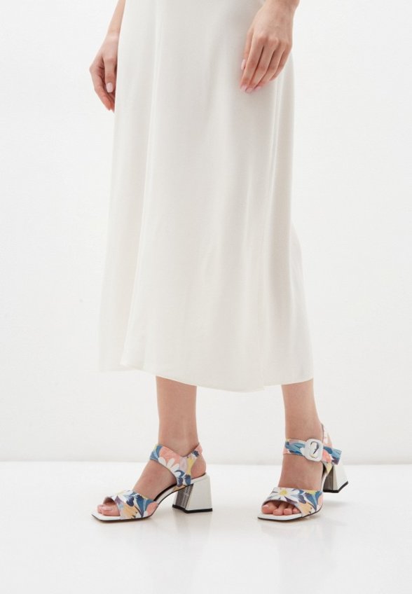 Босоножки Vasconte