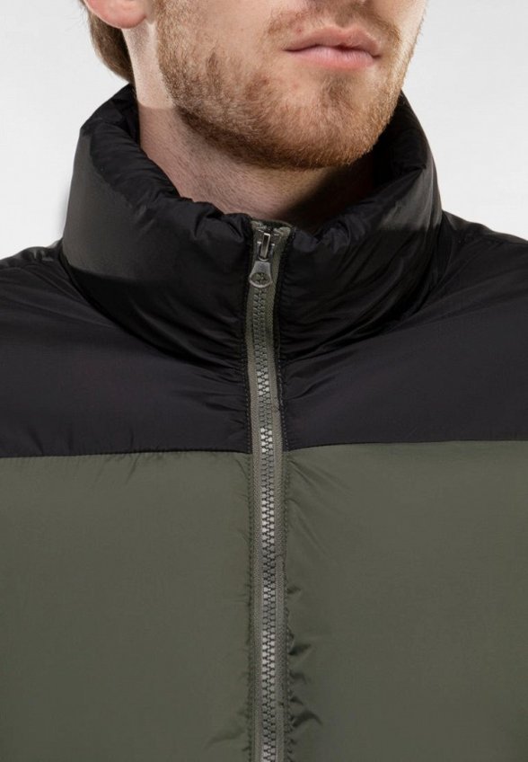 Пуховик Carrera Jeans