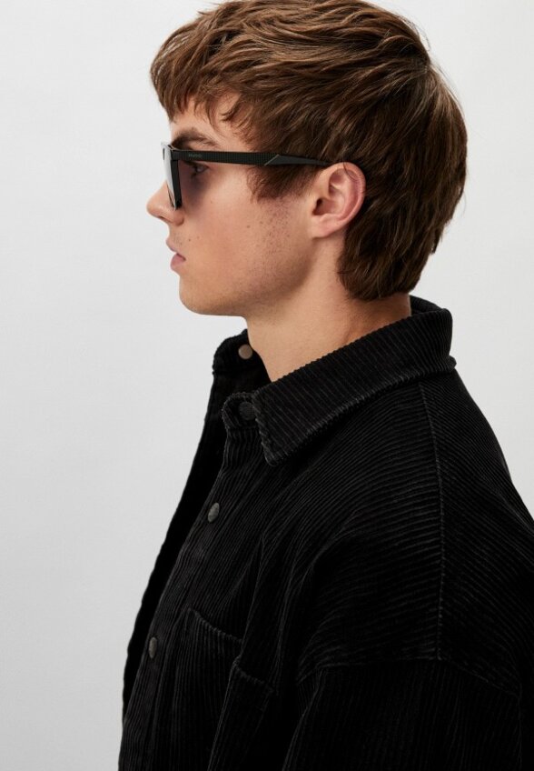 Очки солнцезащитные Hugo