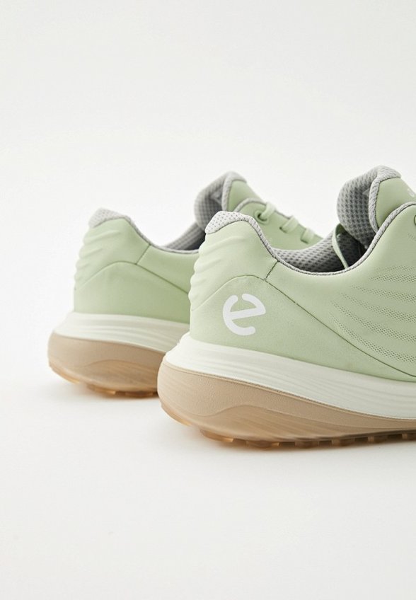 Кроссовки Ecco