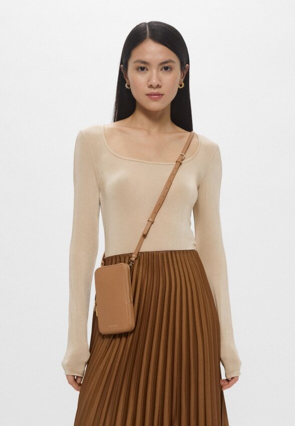 Сумка Coccinelle