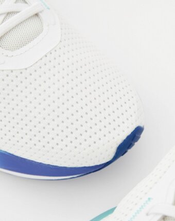 Кроссовки adidas мужчинам