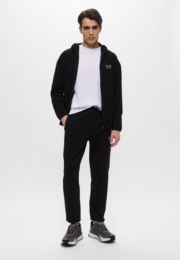 Брюки спортивные EA7