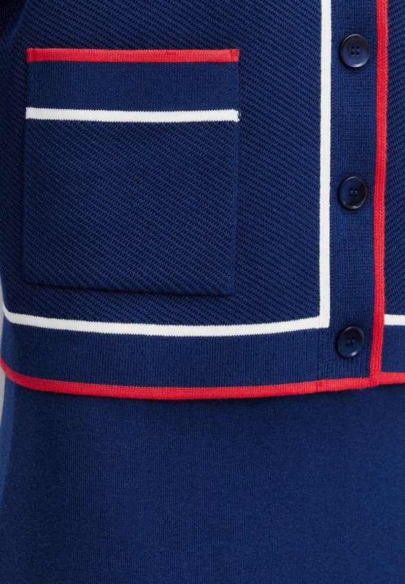 Жакет 99Colorspace