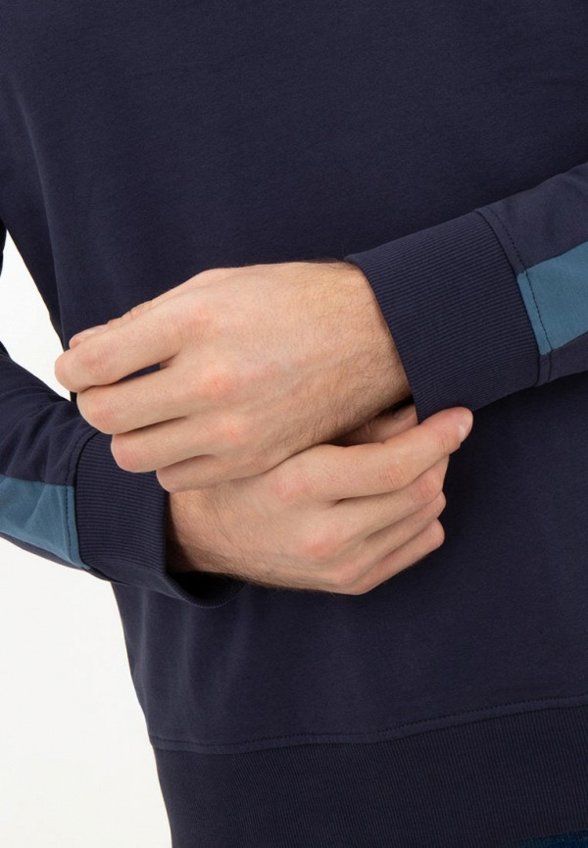 Свитшот Thomas Berger