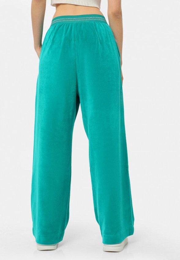 Брюки спортивные Pais