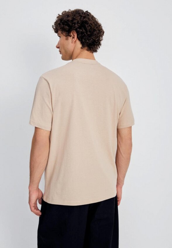 Футболка Finn Flare