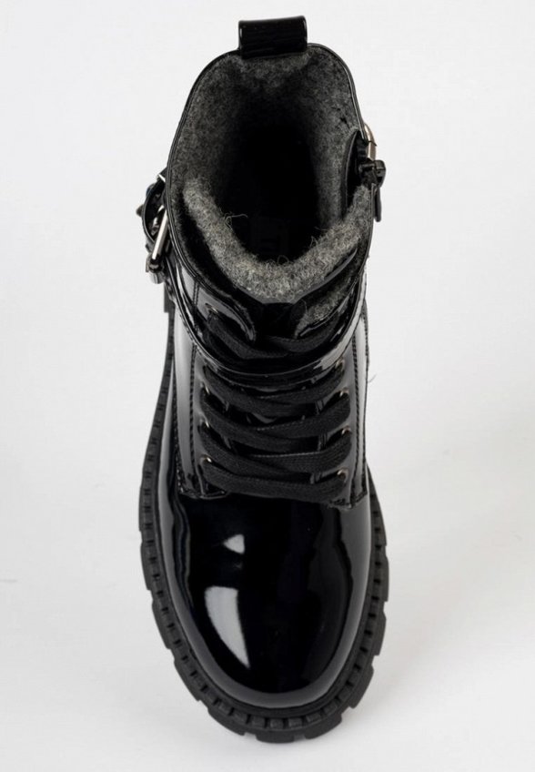 Ботинки Tikkago