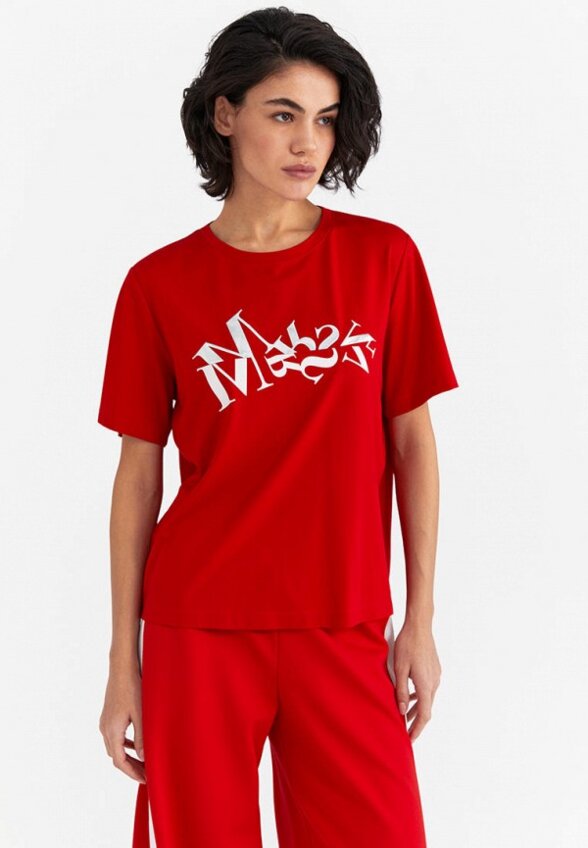 Футболка M.Reason