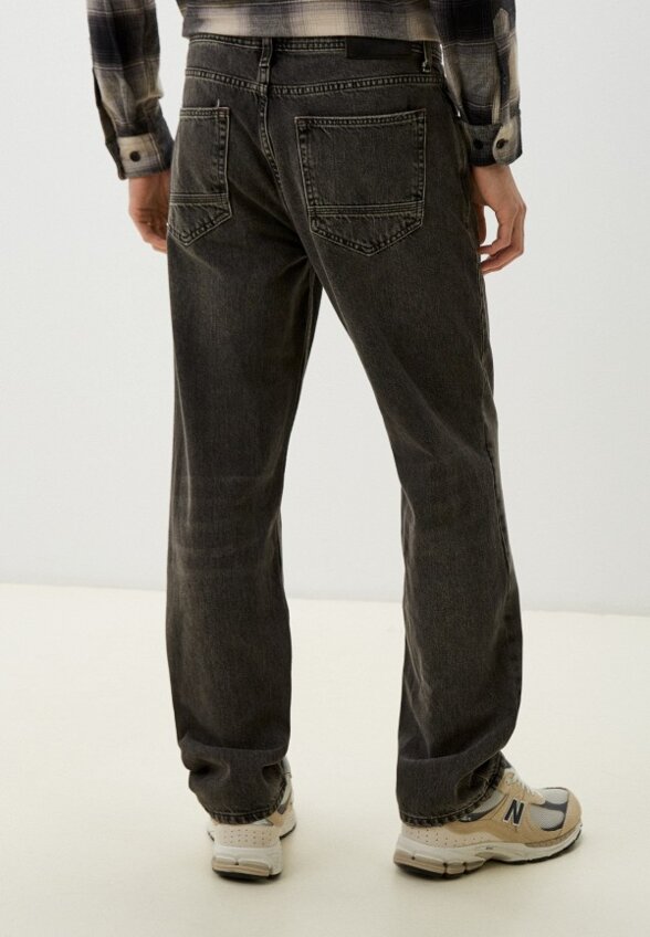 Джинсы Colin's