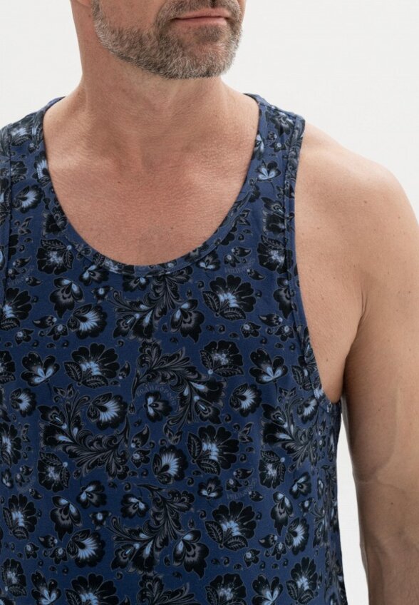 Майка Великоросс