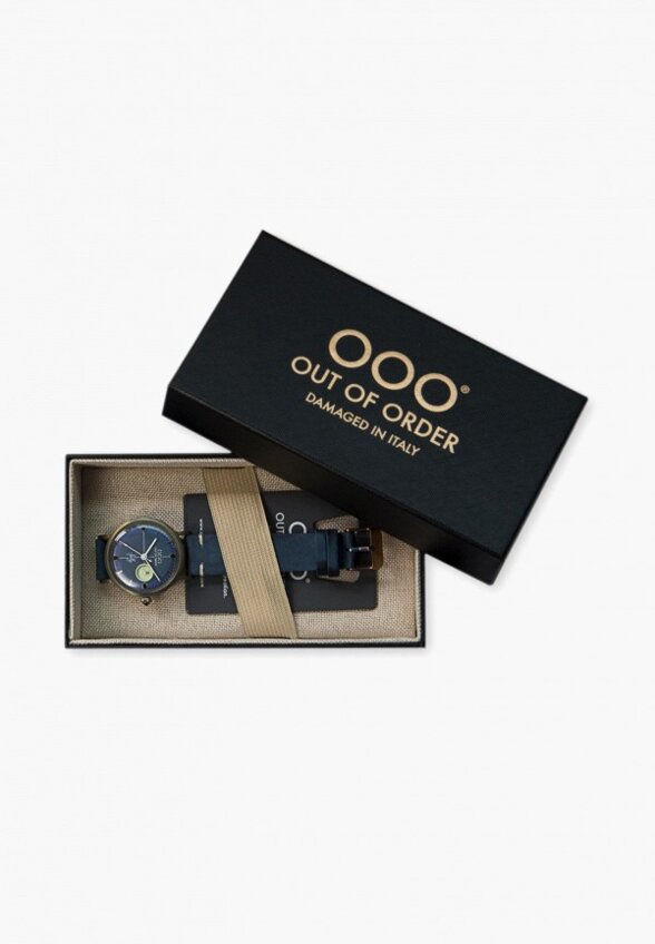 Часы Out of Order