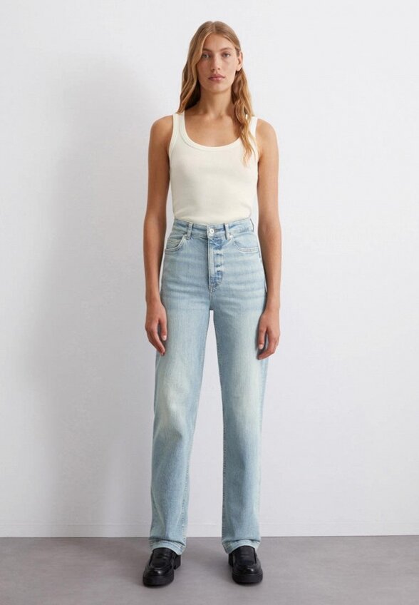 Джинсы Marc O'Polo