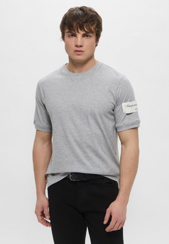 Футболка N21