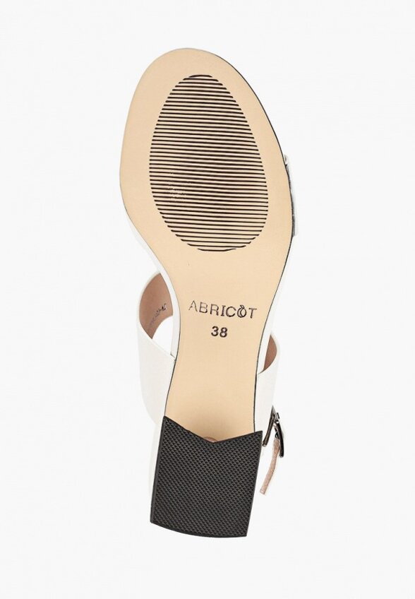Босоножки Abricot