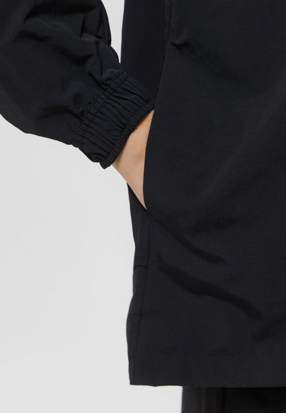 Ветровка Reebok