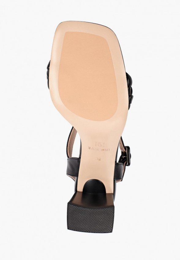 Босоножки Basconi