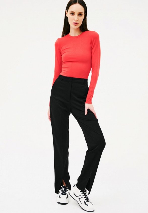 Лонгслив Jolifashn