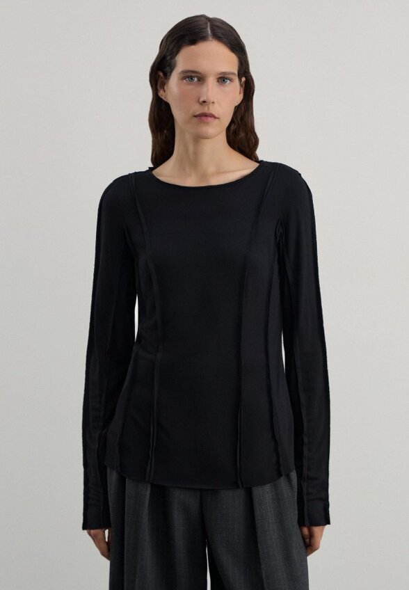 Лонгслив Zarina