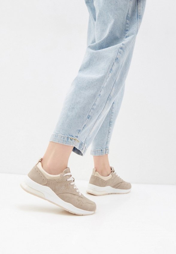 Кроссовки Bridget