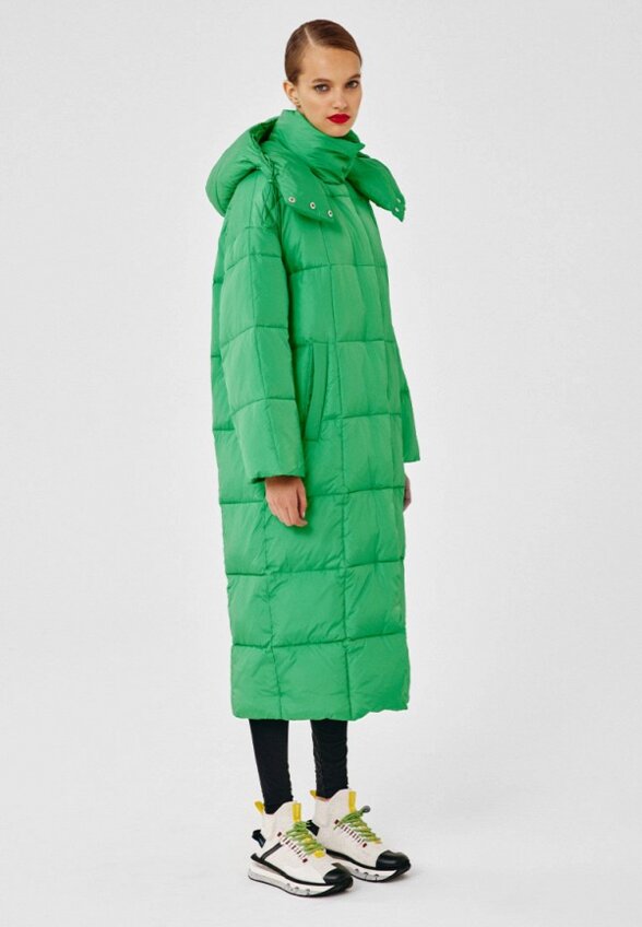 Пуховик Снежная Королева