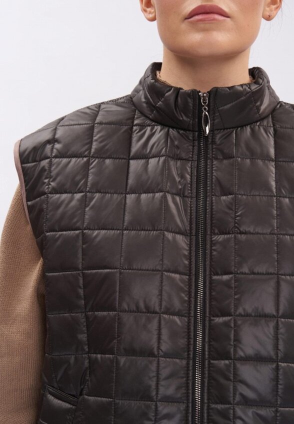 Жилет утепленный Артесса