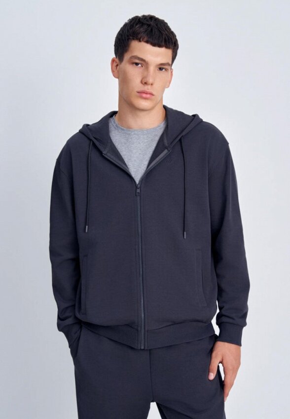 Толстовка Finn Flare