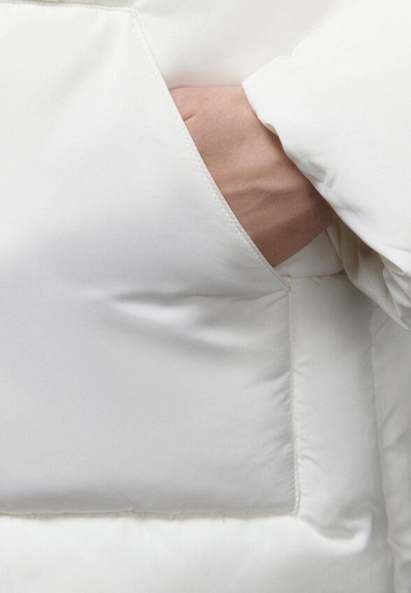 Пуховик Befree