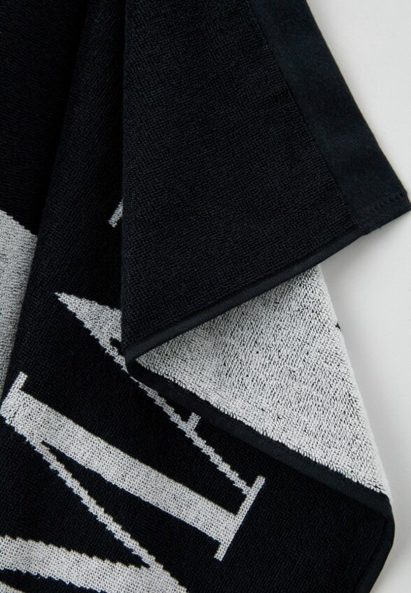 Полотенце EA7