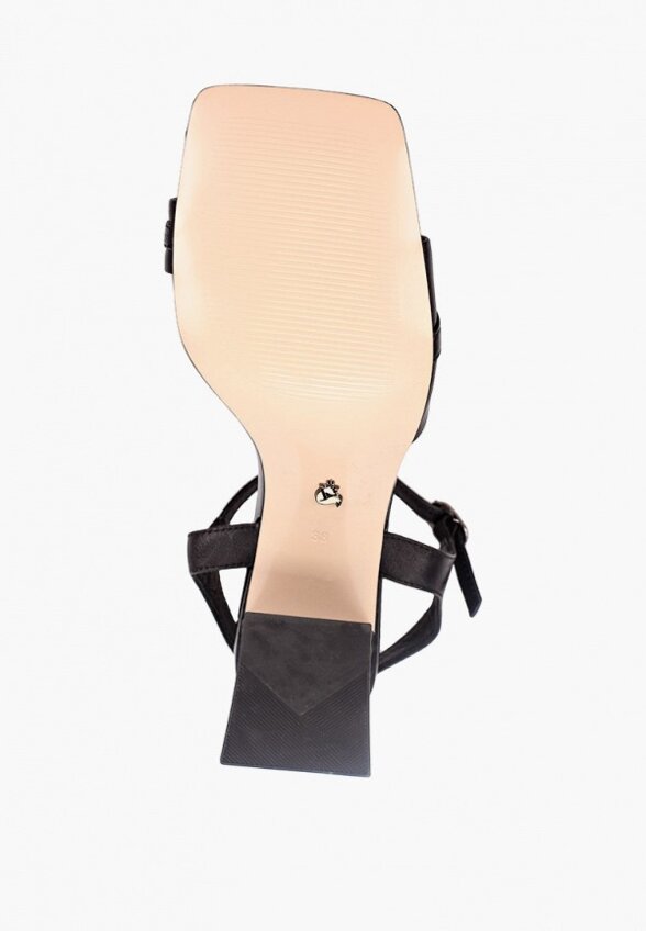 Босоножки Valley