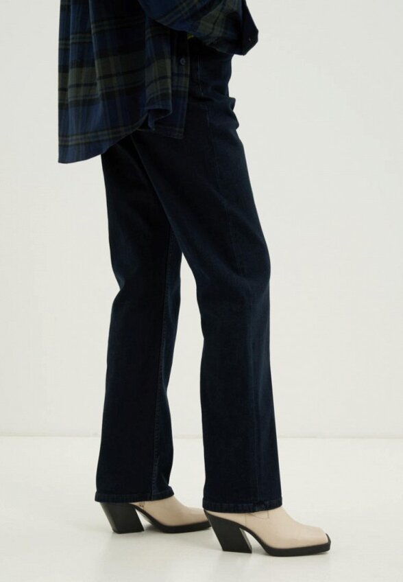 Джинсы Finn Flare