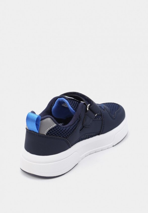 Кроссовки Kapika