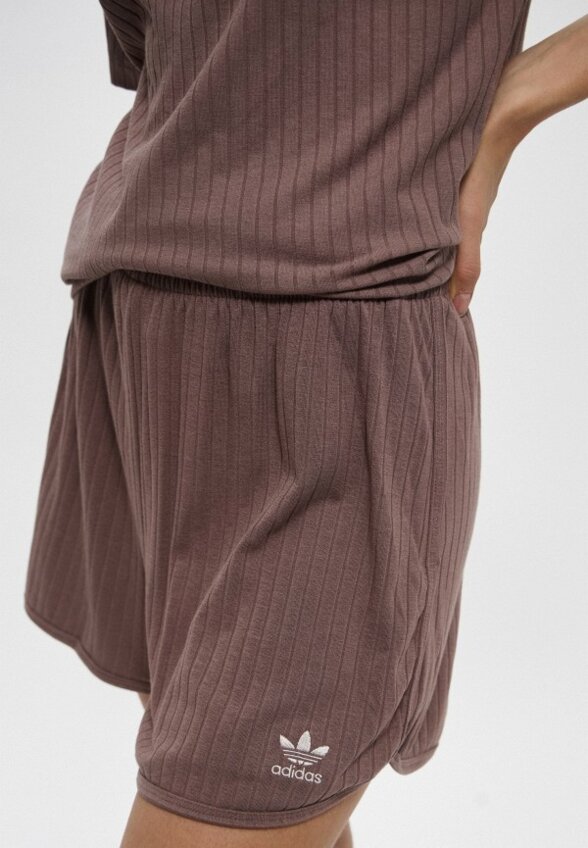 Шорты спортивные adidas Originals