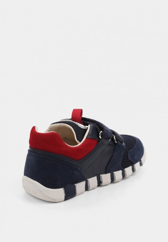 Кроссовки Geox