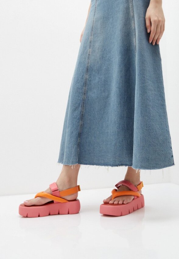 Сандалии Schutz