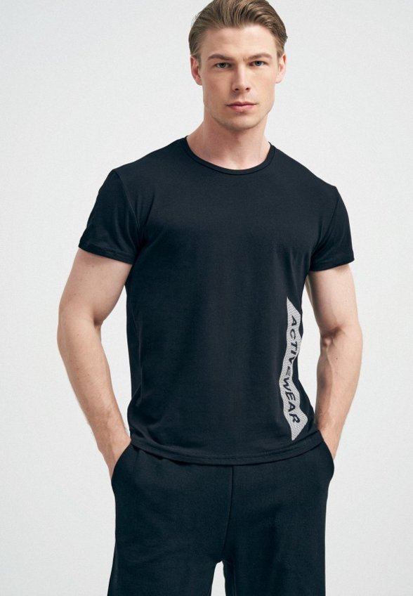 Футболка Твое