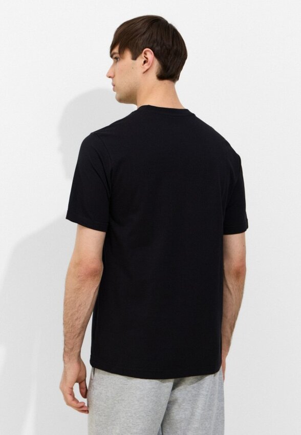 Футболка adidas