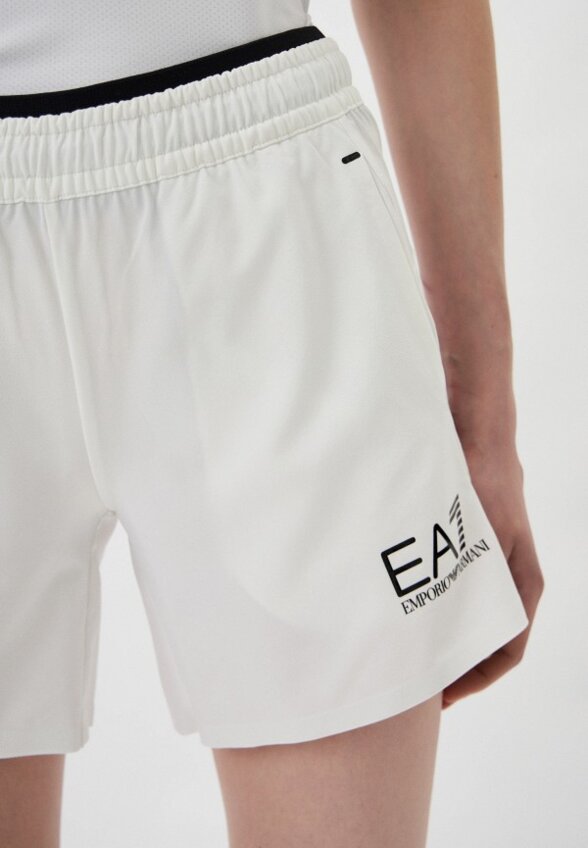 Шорты спортивные EA7