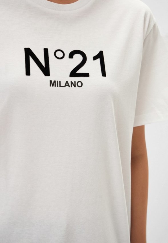 Футболка N21