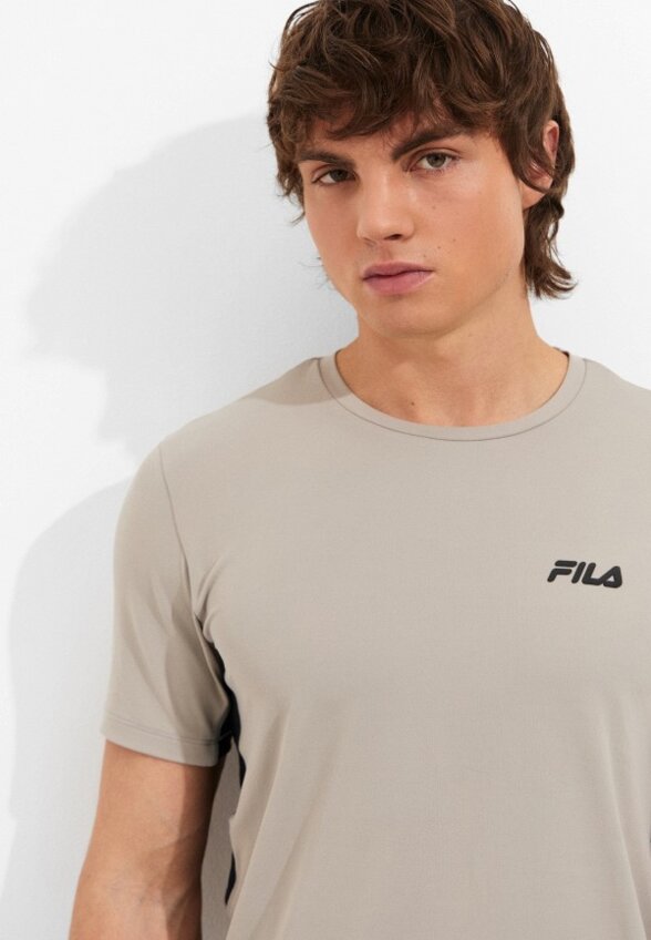 Футболка спортивная Fila