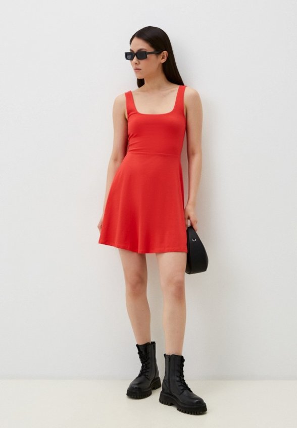 Платье Terranova