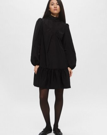 Платье H&M женщинам