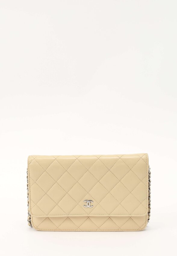 Chanel WOC