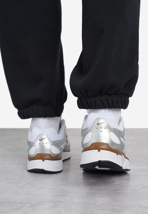 Кроссовки женские Nike P-6000, Серый